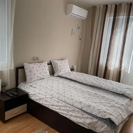 бялата къща / White House ترويان