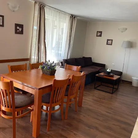 بيت للعطل бялата къща / White House *