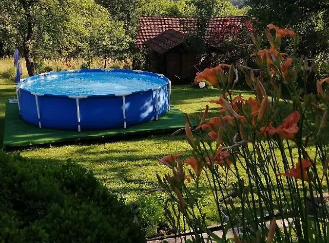 бялата къща / White House Troyan (Lovech)