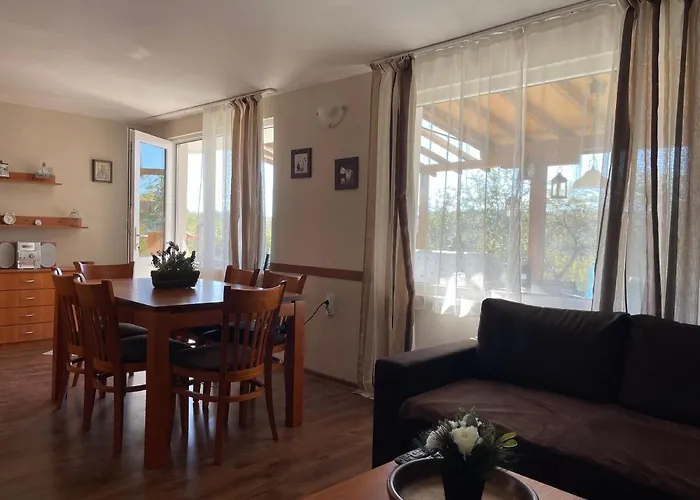 бялата къща / White House Сasa de vacaciones *