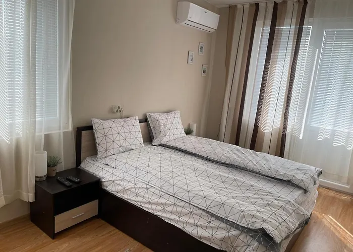 бялата къща / White House Troyan (Lovech)