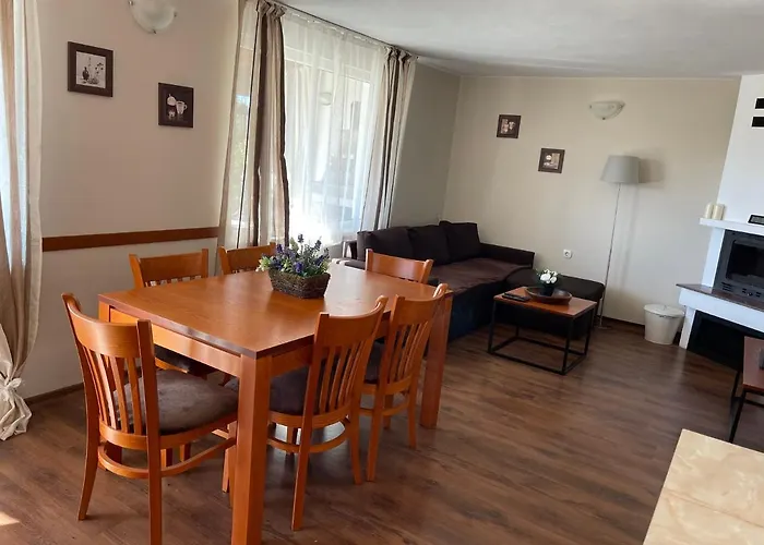 Сasa de vacaciones бялата къща / White House *